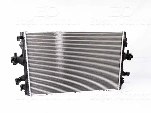 WISCO 1113333-00 | Su Radyatörü Brazing M-T 710x470x32 mm VW T5 2 5tdi
