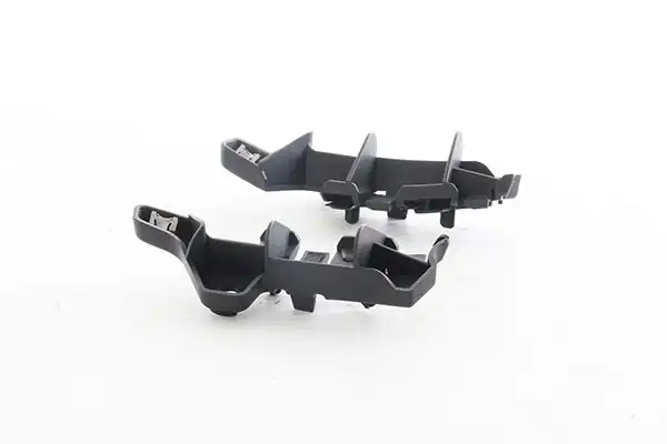 BSG 75-920-012 | Ön Tampon Bağlantı Braketi Megane III Bm 09