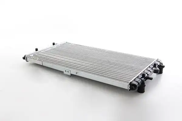 BSG 90-520-039 | Su Radyatörü 67301 Caddy Aey 1.9 Sdı 94-
