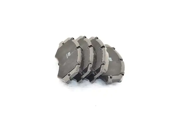 BSG 15-200-053 | Fren Balatası Ön Land Rover Range Rover Discovery Sport V IV Bm 06 18