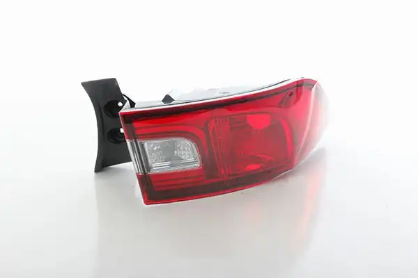 BSG 75-805-066 | Stop Lambası Dış Sol Clio IV Bm 12