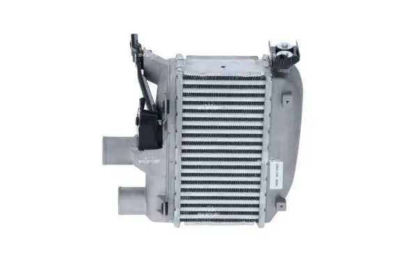 NRF 30999 | Turbo İntercooler Radyatörü Toyota Corolla 1 4d 04 07