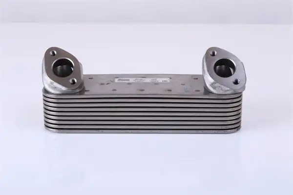 NISSENS 90728 | Motor Yağ Radyatörü 9 lü Man Tga 18 410 D2866 00 Fortuna D2866 26 281 D2566