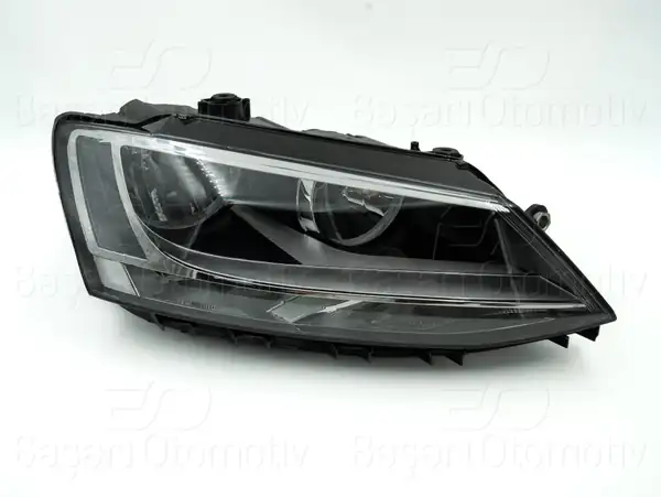 ARTEB 111007 | Far Sol Motorlu VW Jetta 10 18