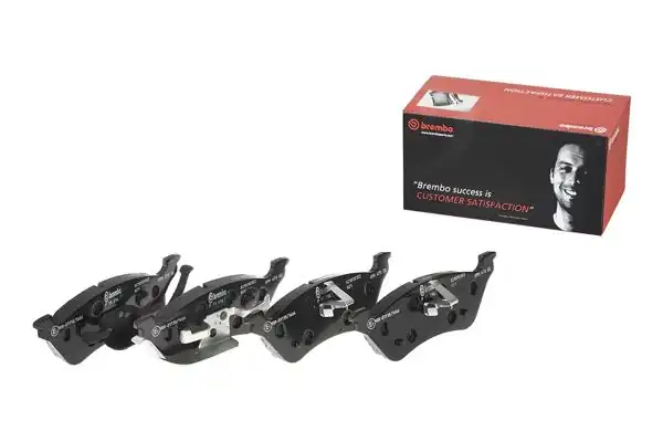 BREMBO P11014 | Arka Fren Balatası (Chrysler Voyager 2.4 / 2.5 / 3.3