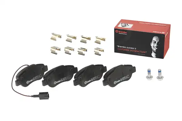 BREMBO P23107 | Fren Balatası Ön Fiat 500 500c 1 3 JTD 09