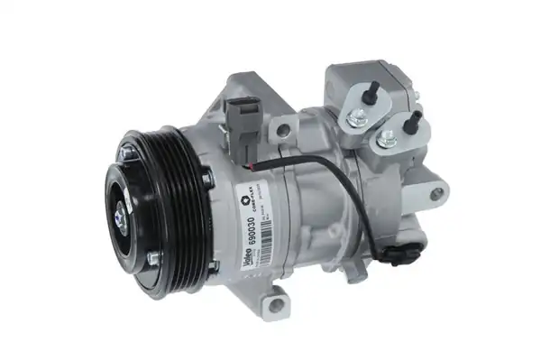 Valeo 690030 Klima Kompresörü Mitsubishi Colt IV 04 12 Smart Roadster 03 05 Forfour 04 06