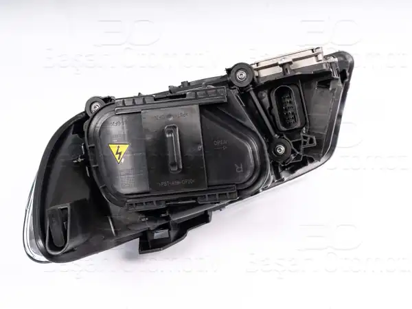 WISCO 1243127-00 | Far Sağ Bı-Xenon Led Viraj Aydınlatmalı Beyınlı Audi Q7 10-15