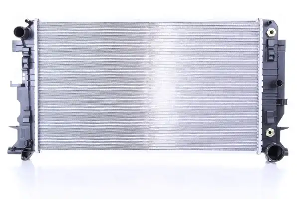 NISSENS 67157A | Radyatör M Benz 906 VW Crafter