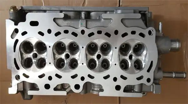 MGA 60985 | Silindir Kapağı Toyota Corolla E12 1 6 Vvt-I 2002 Avensis 1 6 Vvt-I 2003