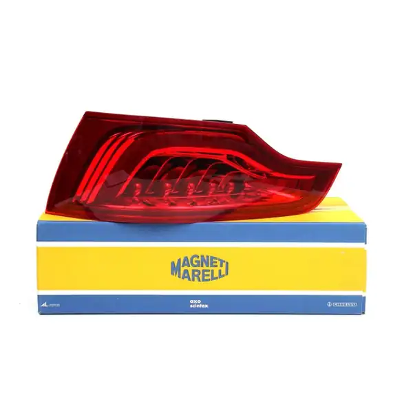 MAGNETI MARELLI 714021520801 | Audi Q7 Sağ Ledli Stop 2009 2015