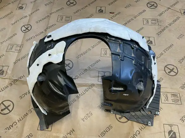 Opel Corsa F Ön Sol Çamurluk Davlumbazı Sürücü Tarafı Orjinal