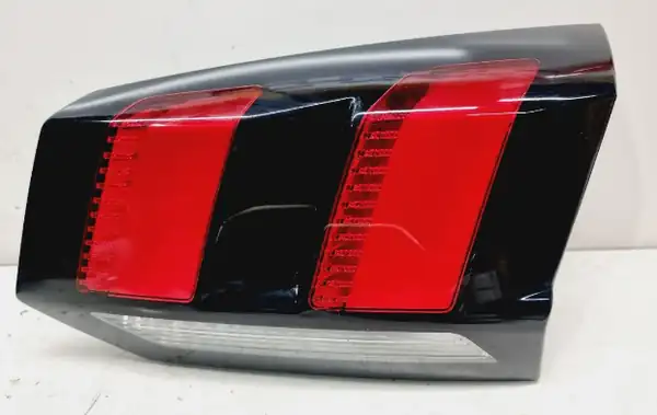 Psa 9811027780 Peugeot 5008 Arka Sağ Stop Bagaj Tarafı 5008 P87 B M 16
