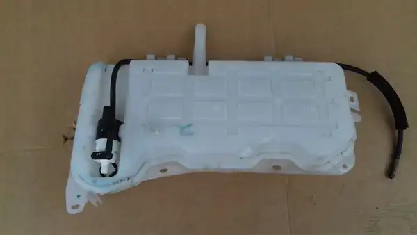 Out 9817300980 Opel Combo E Kasa Cam Su Deposu Orijinal