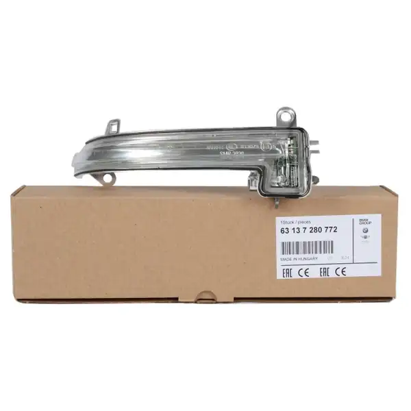 BMW 63137280772-3 | Serisi F30 Kasa 1 Serisi F20 Kasa Sağ Ayna Sinyali Orijinal