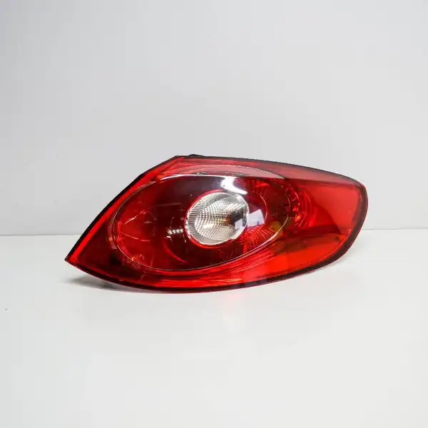 Volkswagen Passat CC 2009-2012 Model Arası Sağ Dış Stop