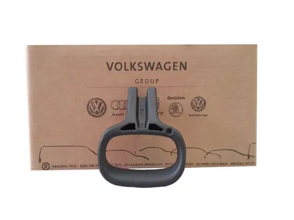 Volkswagen Golf 8 2020 Model Sonrası Sol Ön Koltuk Çekme Mandalı Orijinal